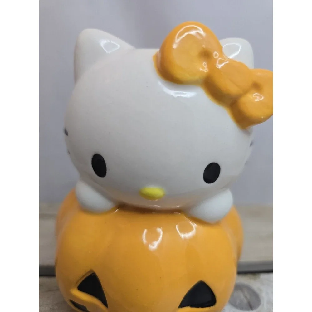 Hello Kitty Halloween Ceramic Incense Burner Oil Diffuser  Sanrio Jack O Lantern